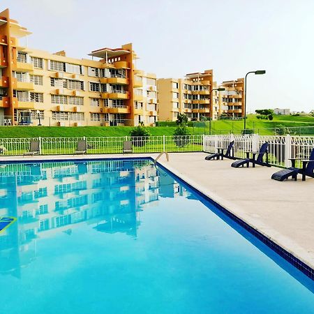 Pearl Of The East In Ceiba With Ocean View And Private Rooftop Santa Maria (Ceiba) Exterior foto