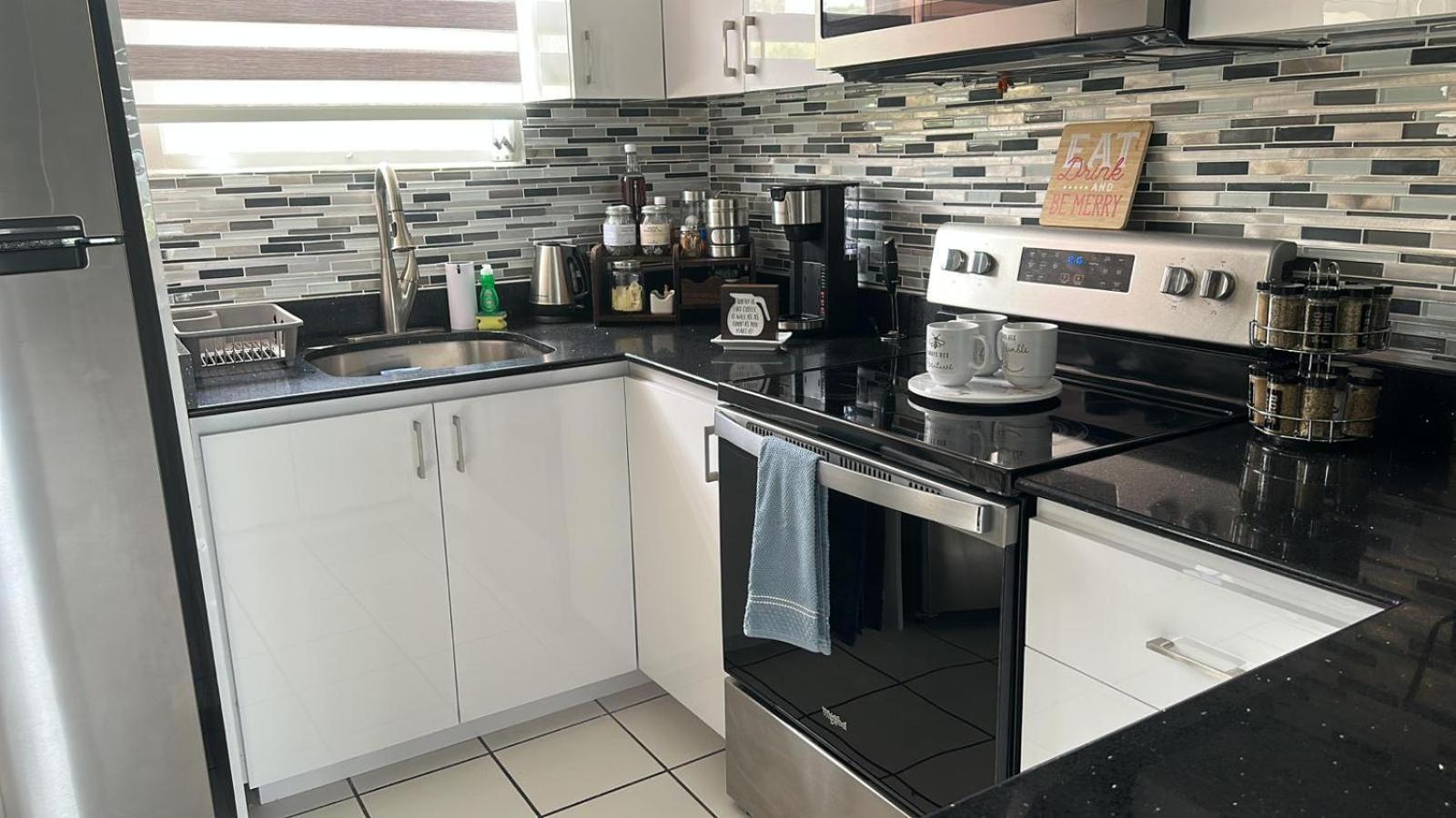 Pearl Of The East In Ceiba With Ocean View And Private Rooftop Santa Maria (Ceiba) Exterior foto